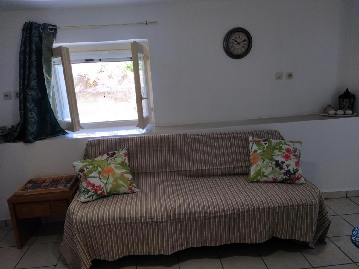 Artemis Ermoupoli Centre Appartement Pour Petit Budget Backpackers Kültér fotó